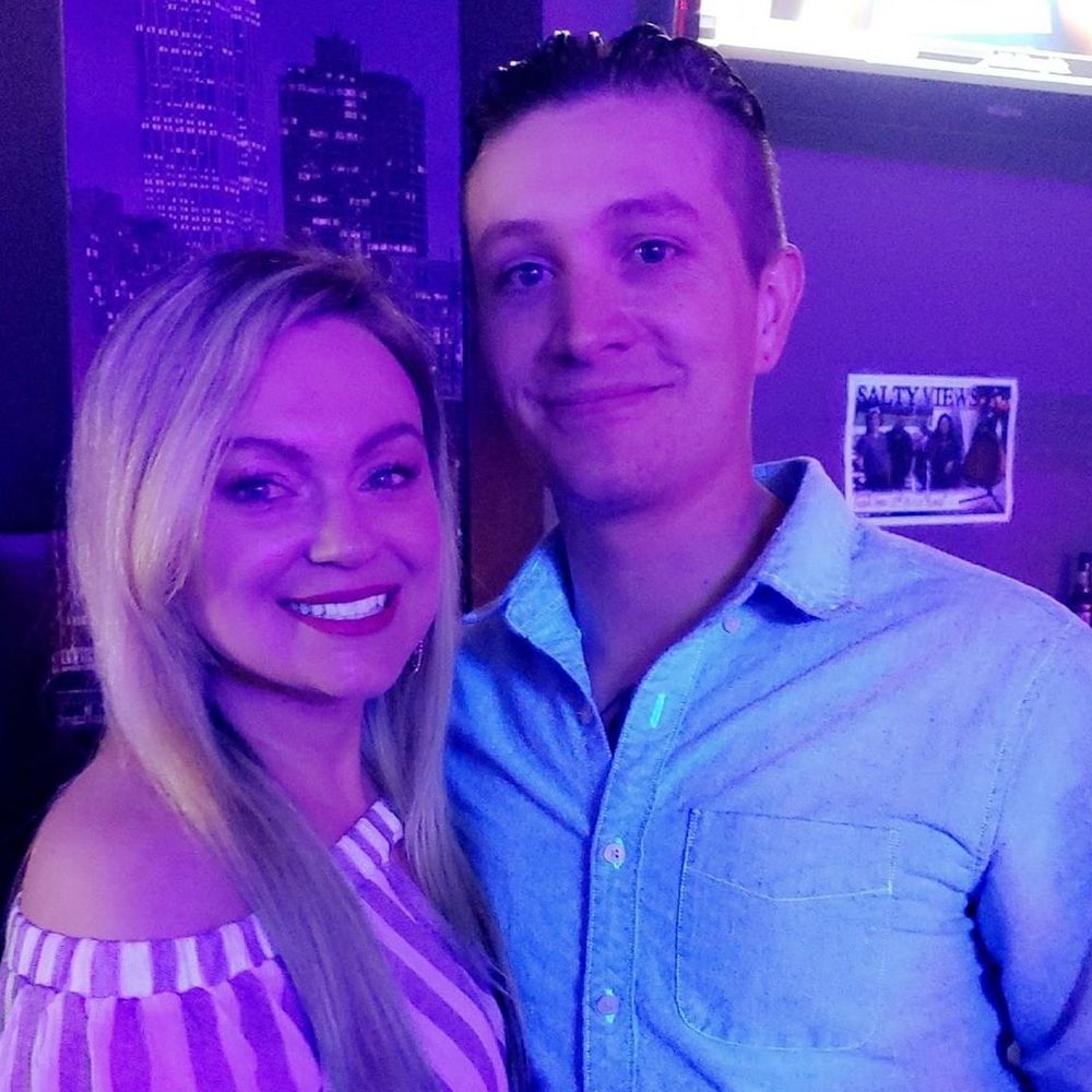 Meet your Posher, Caitlin